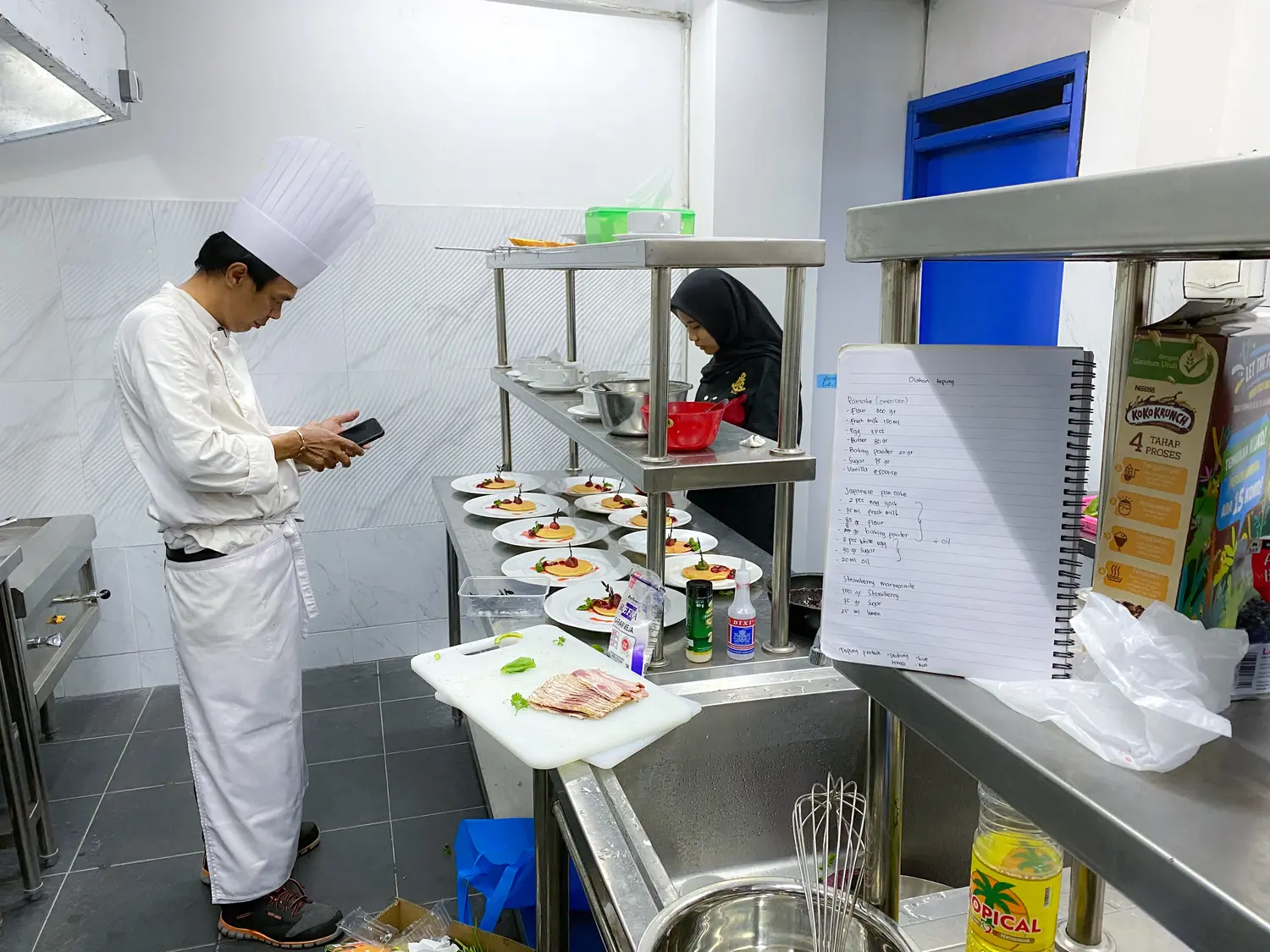 Lab Kitchen standar hotel bintang 5